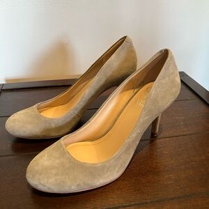 Vince Camuto Gray Suede Heels
